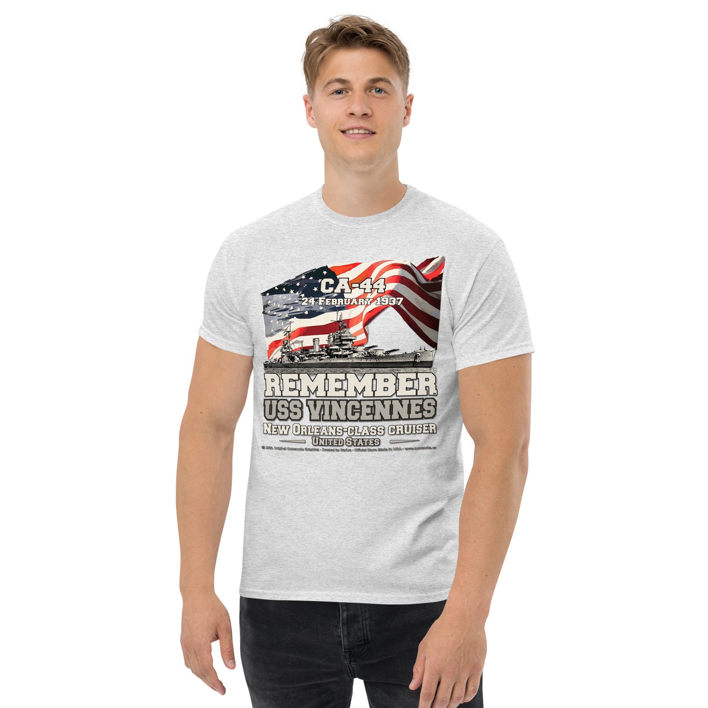 USS VINCENNES CA-44 Cruiser T-shirt